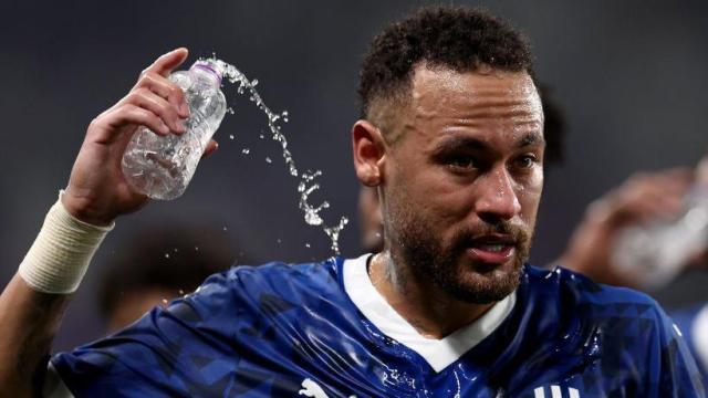 开云注册入口-370天后，内马尔重返赛场！又见马儿式过人