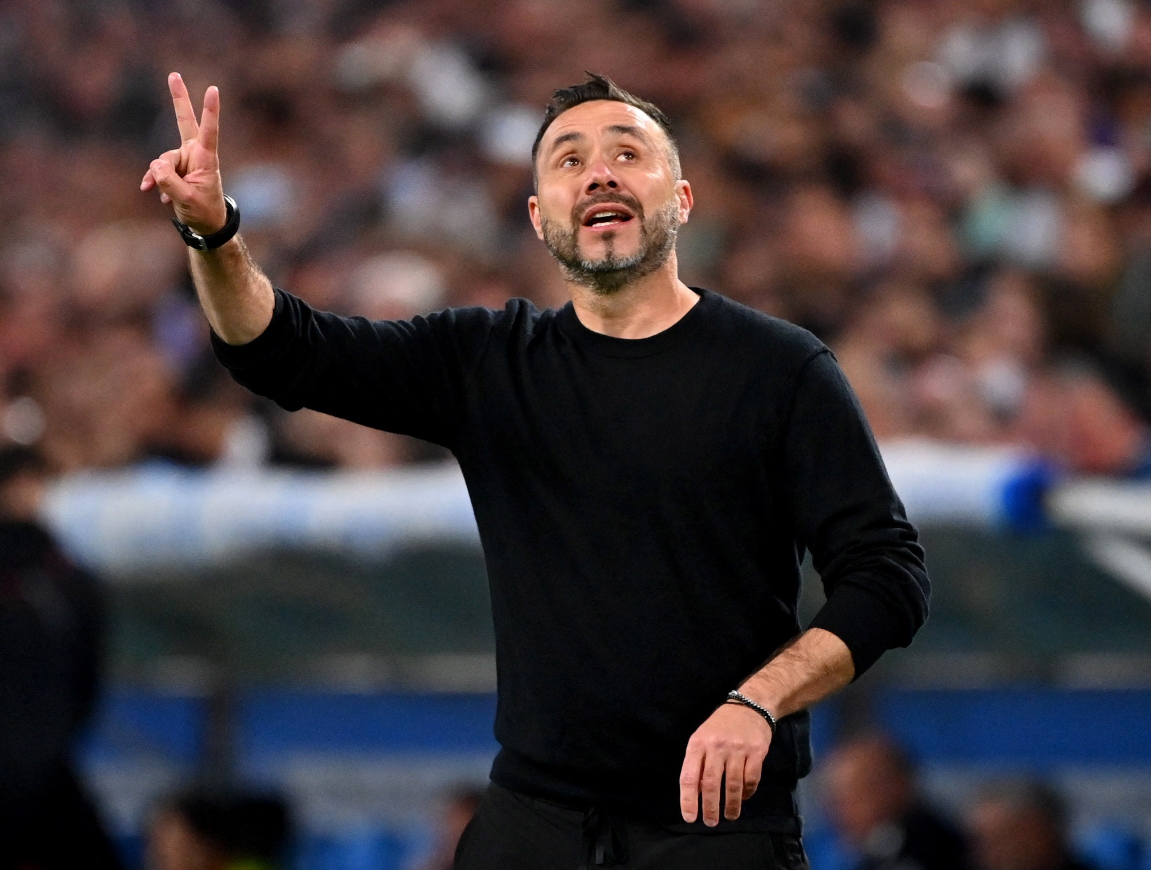 开云官网-前水晶宫老板：热刺竟靠德泽尔比救命，他在任何球队都待不过2年